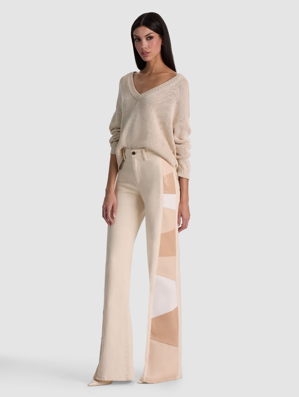 Alice + Olivia BEAUTIFUL VEGAN PATCHWORK JEAN - Picture 2 of 12